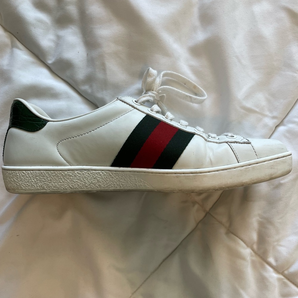 Gucci Men’s Ace Leather Low-Top Sneakers - Picture 3 of 6